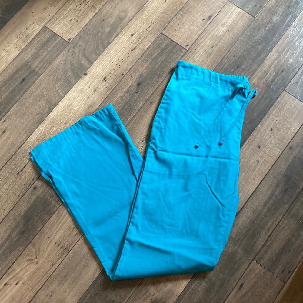 Cherokee scrub pants Teal XS